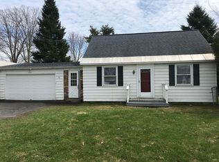 102 N Crescent Dr, Rome, NY 13440