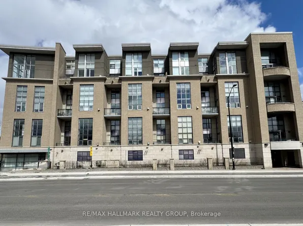 29 Main St #203, Ottawa, ON K1S 1B1