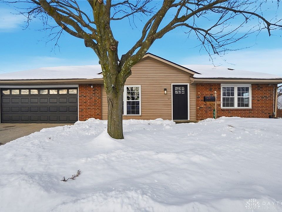 1st image of 810 Browning Ave
