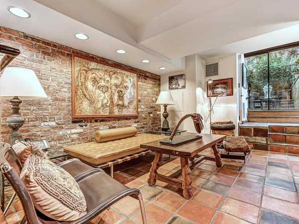 178 East 75th Street image 25 of 26