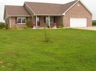 300 S Ridge Ln, Versailles, IN 47042