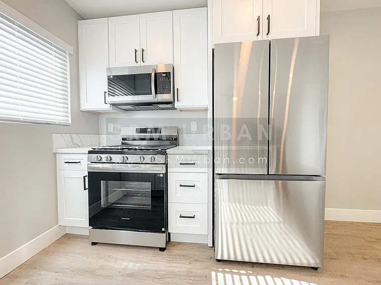 4020 Cherokee Ave #8 — Photo 32