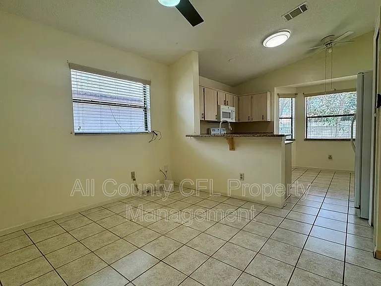 2911 Woolridge Dr — Photo 6