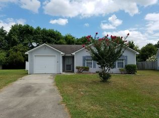 108 Sutton Dr, Elizabeth City, NC 27909