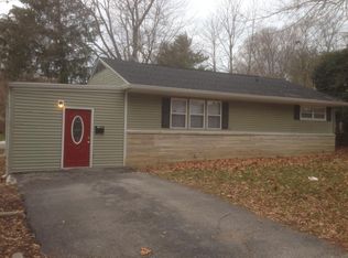 105 N Overhill Dr, Bloomington, IN