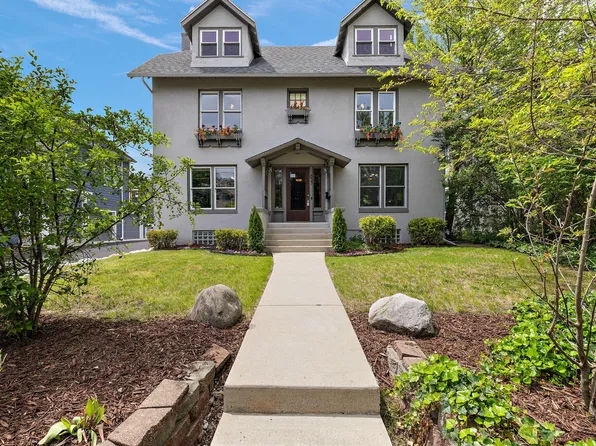 637 Fairview Ave NE, Grand Rapids, MI 49503