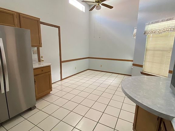 3rd image of 11137 Loma Grande Dr