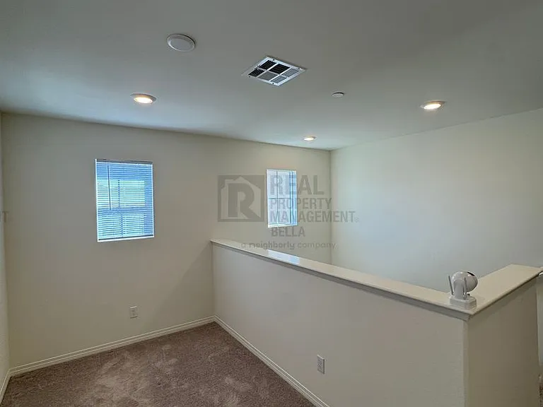 29555 Copper Hill Ct — Photo 16