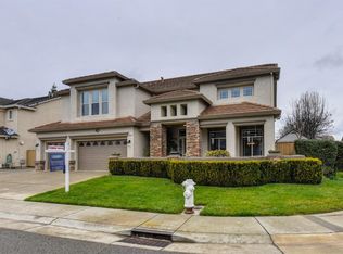 9551 Timber River Way, Elk Grove, CA 95624