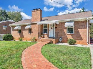 1521 Lynndale Pl, Lynchburg, VA 24502