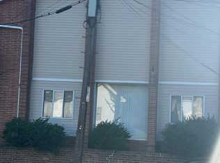 2332 Chestnut St #A-B, Chester, PA 19013