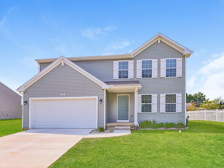 613 Courtyard Pl — Photo 48