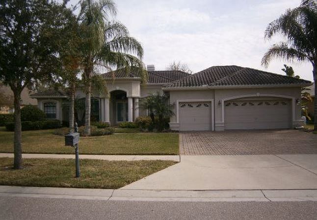 1st image of 20924 Broadwater Dr