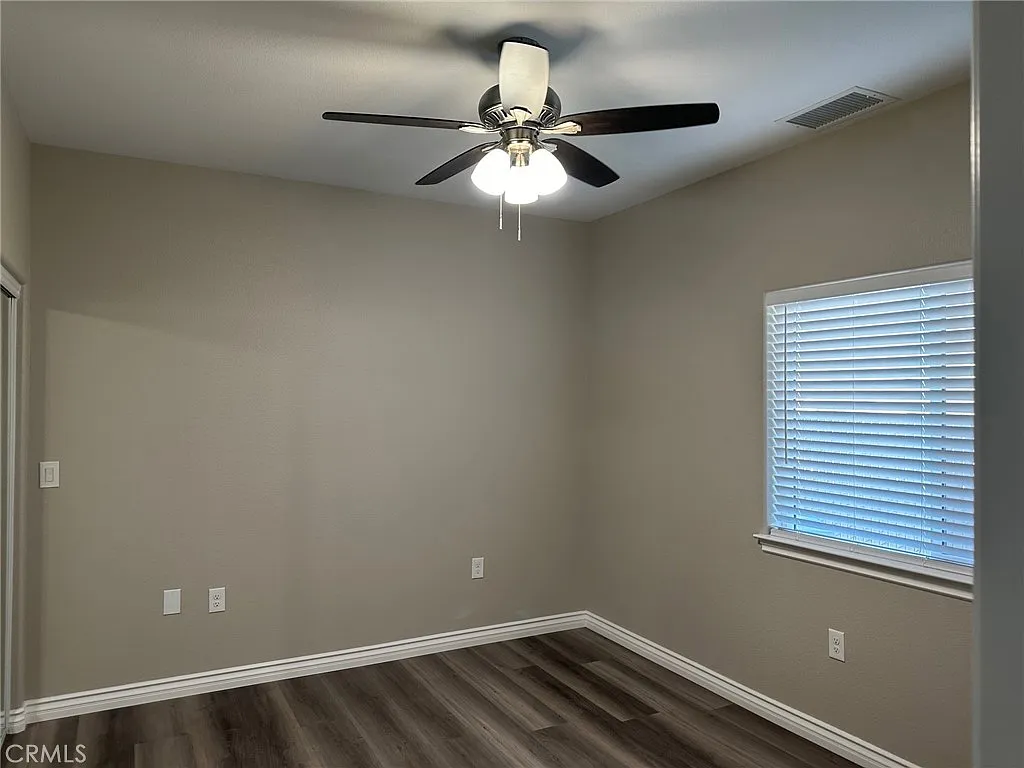 2 bed, 1052 sqft, $2,150 — Photo 4