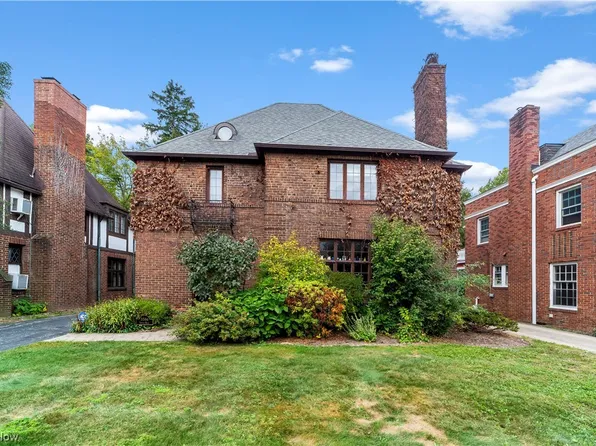 3586 Lytle Rd, Shaker Heights, OH 44122