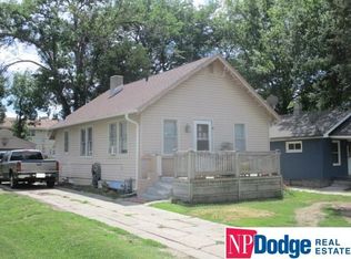 4711 P St, Omaha, NE 68117