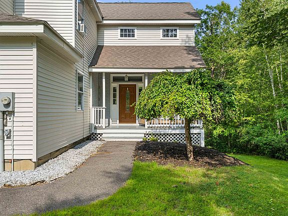 4th image of 9 Tallwood Drive