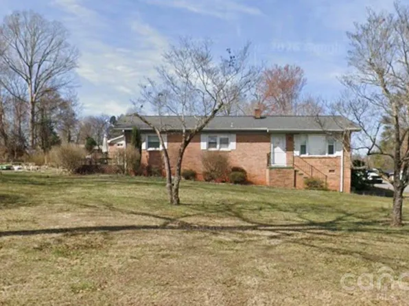 209 Saint Marys Church Rd, Morganton, NC 28655