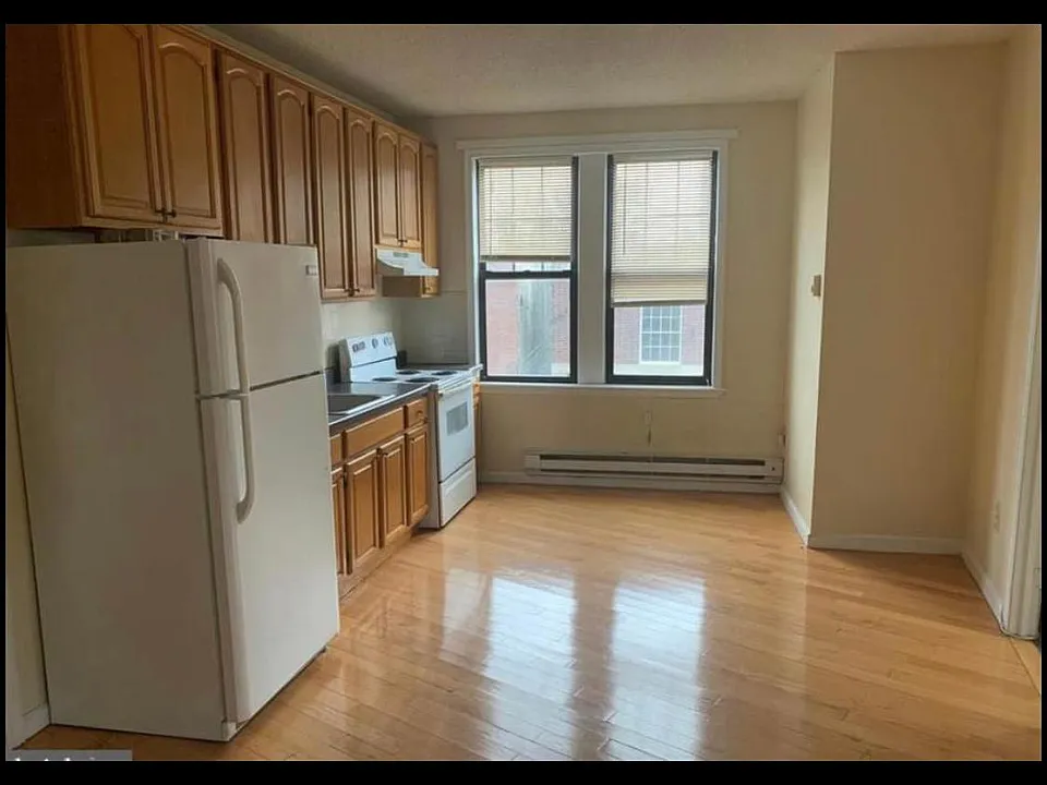 1400 Point Breeze Ave #2