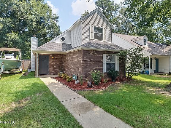 2nd image of 13478 Windridge Dr