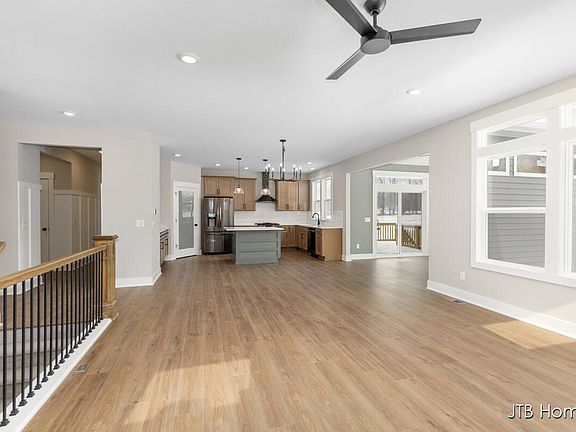 5th image of 9580 Alaska Ave