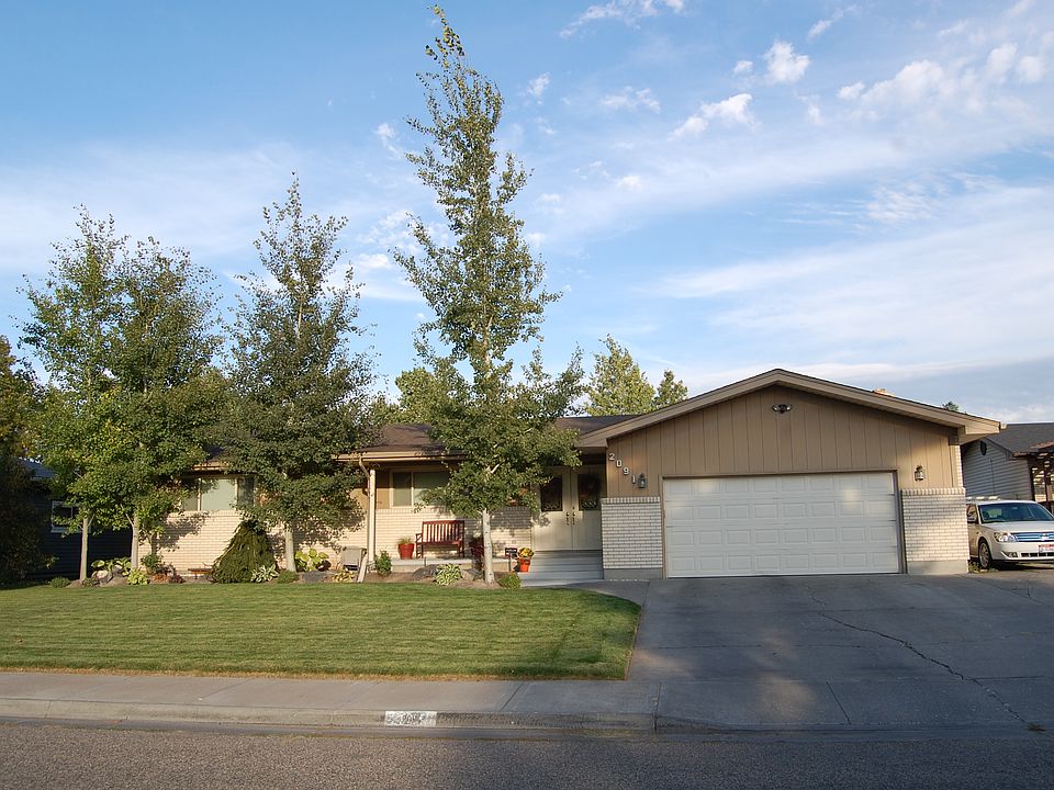 1st image of 2091 Monticello Dr