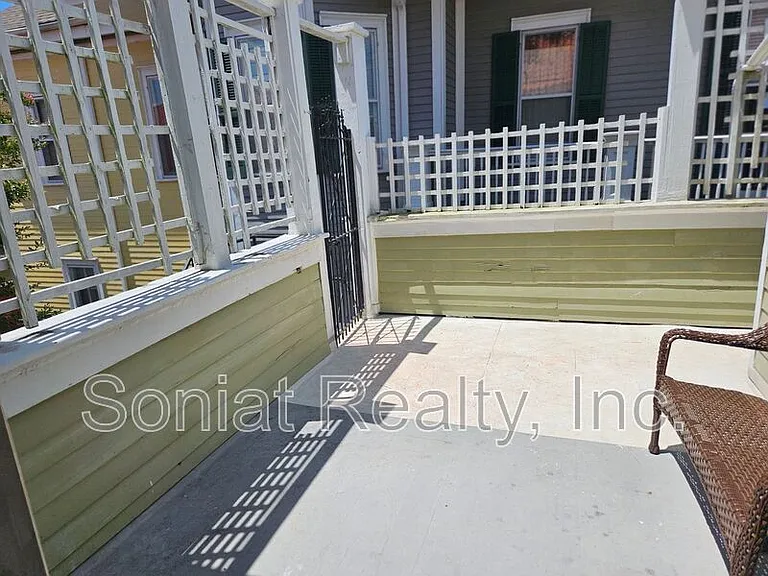 110 S Pierce St #C — Photo 11