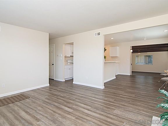 2nd image of 3643 Ben St