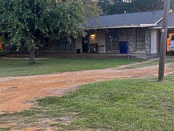 3rd image of 291 Fm 2274 N