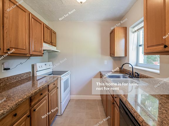 3rd image of 9462 Flechette Ave