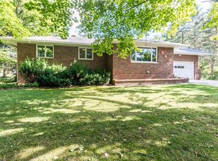 2573 Sears Rd, Stow, OH 44224