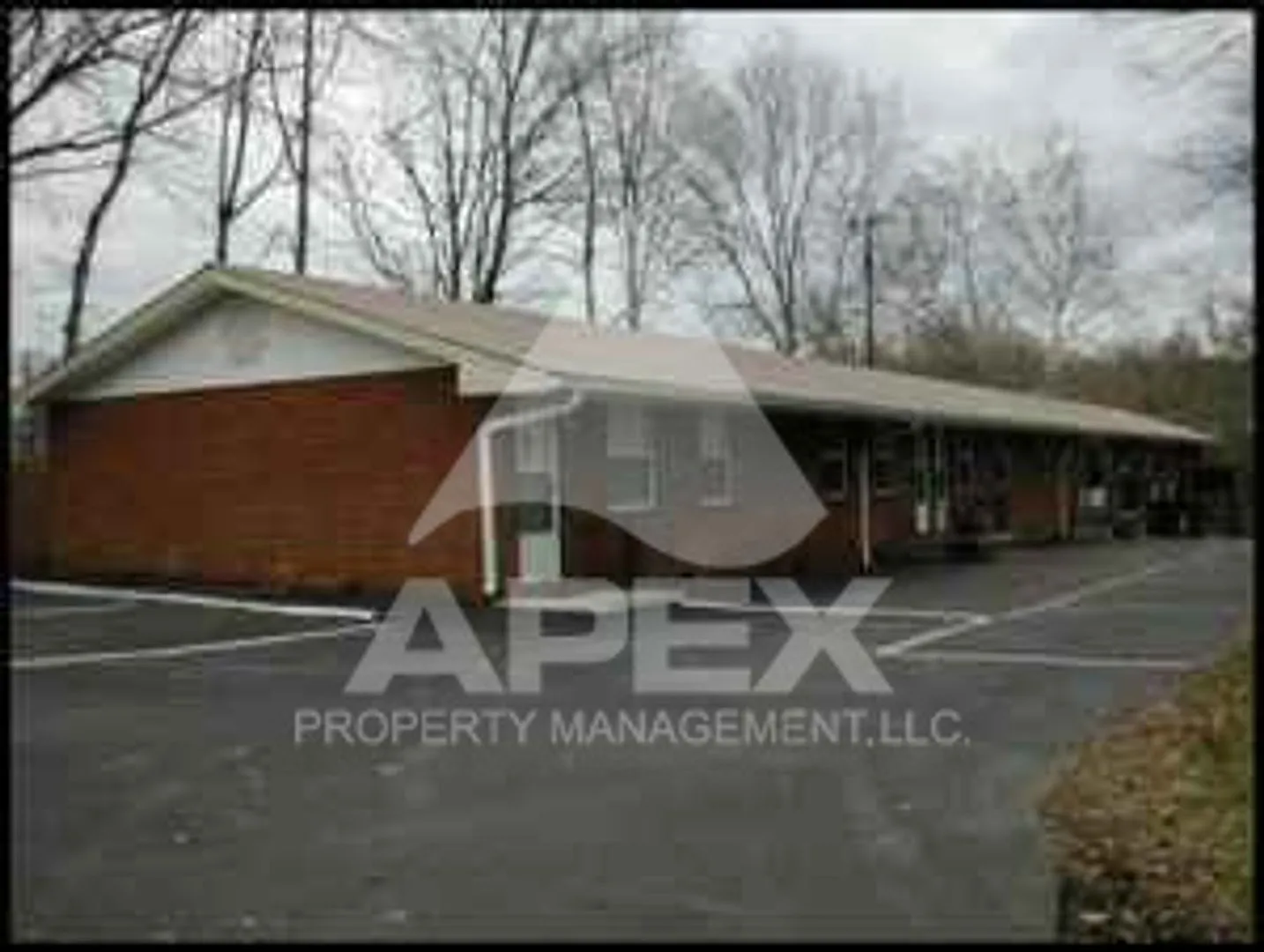 220 Ogle Avenue — Photo 1