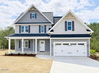 113 Woodford Ln, Vass, NC 28394