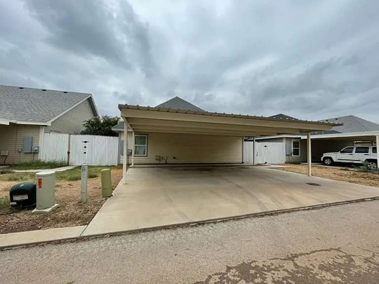 1041 Cabernet Dr — Photo 20