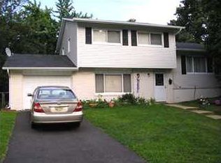 5 Drexel Dr, Jackson, NJ