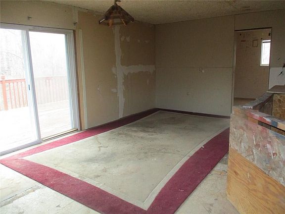 3rd image of 3119 W Arrowhead Dr