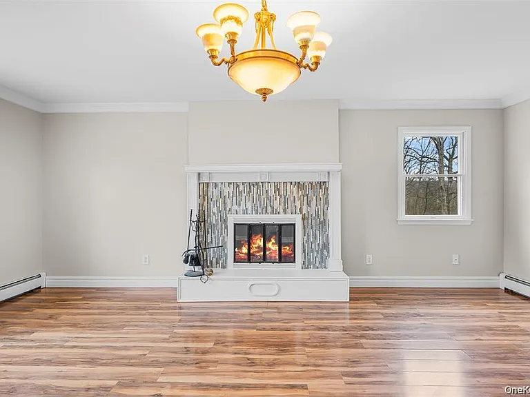 10 Leone Ct — Photo 13