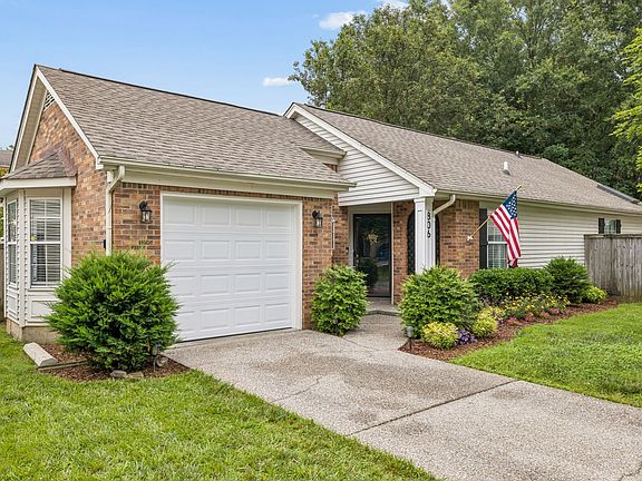 2nd image of 806 Brandyleigh Ct
