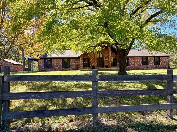 3835 Highway 54, Paris, TN 38242