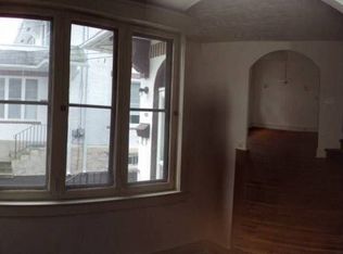 134 Arnold Rd, Ardmore, PA 19003