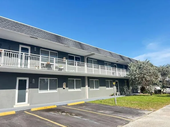 920 SE 2nd Ave #2, Hallandale, FL 33009