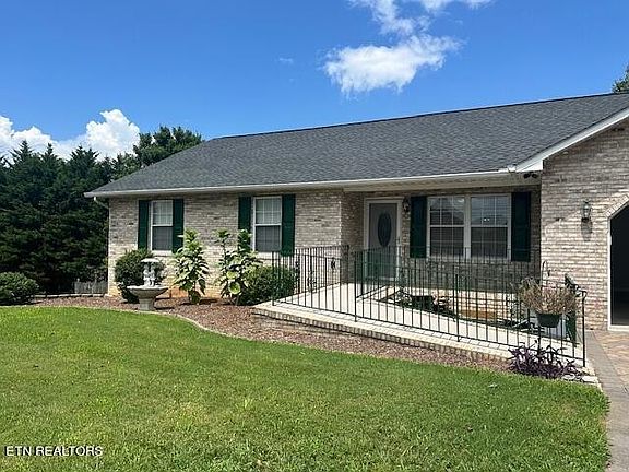 2nd image of 3406 Dabert Ln