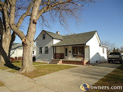 1st image of 303 E Klug Ave