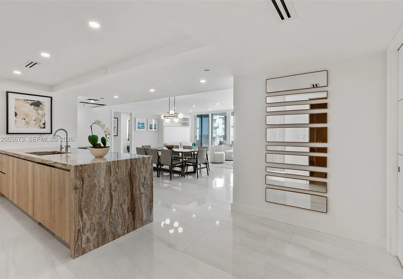 1500 Ocean Drive Condo — Photo 3
