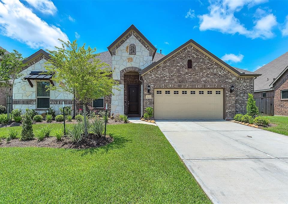 1st image of 6123 Verde Place Ln