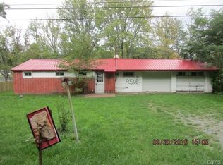 9506 Horseshoe Island Rd, Clay, NY 13041