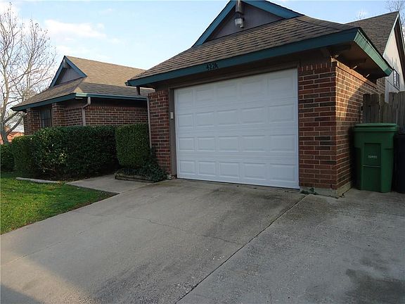 2nd image of 4224 Periwinkle Dr