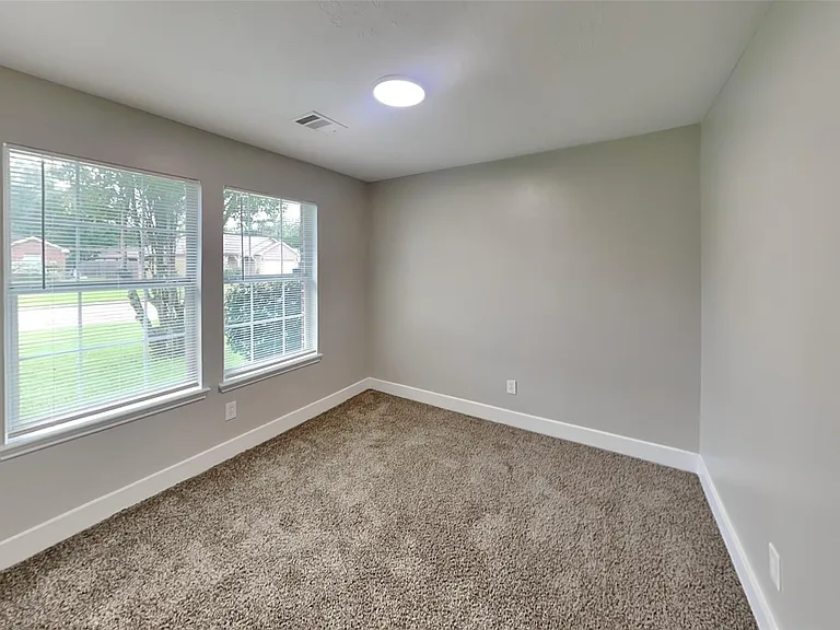 430 Fishhawk Way — Photo 10