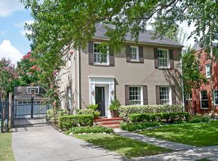 2136 Addison Rd, Houston, TX 77030