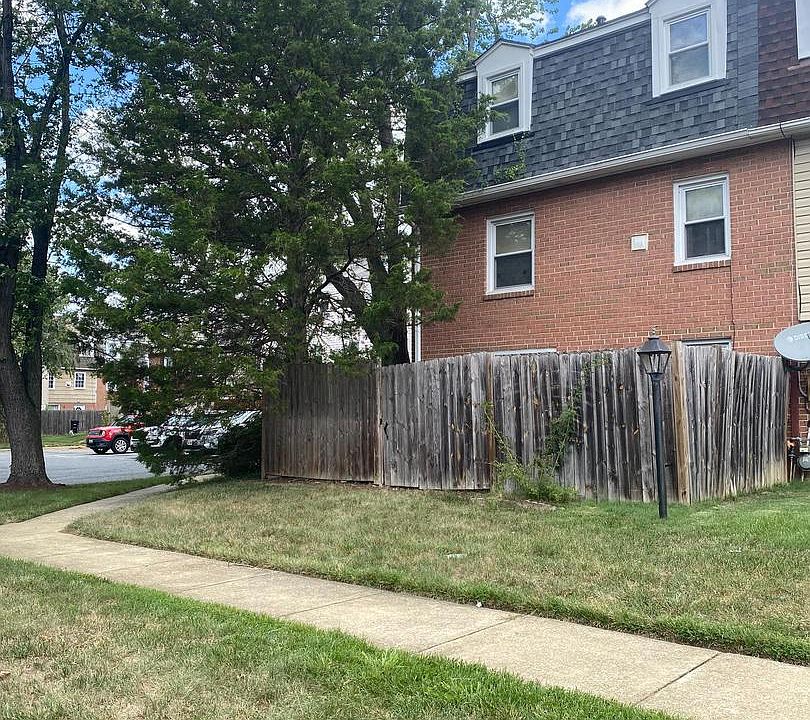 2nd image of 63 Watkins Park Dr #32